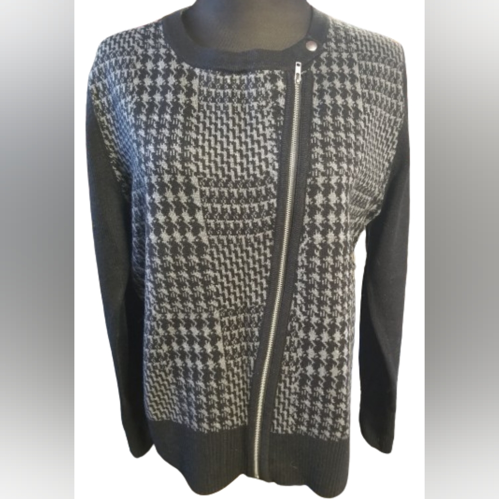 89th & Madison Houndstooth Patterned Sweater With… - image 1